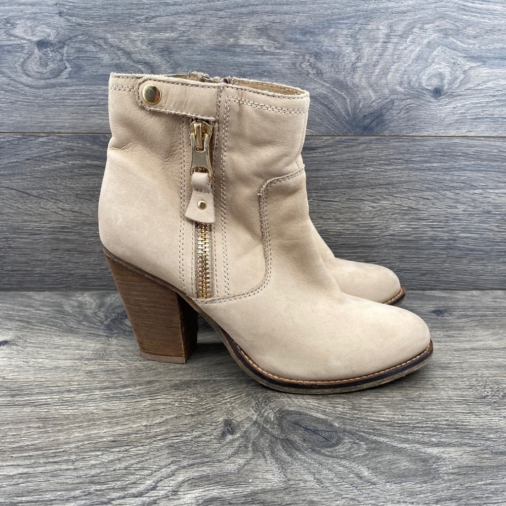 Aldo Ankle Boots Womens 7.5 Beige Leather Block Heel Gold Zip Booties